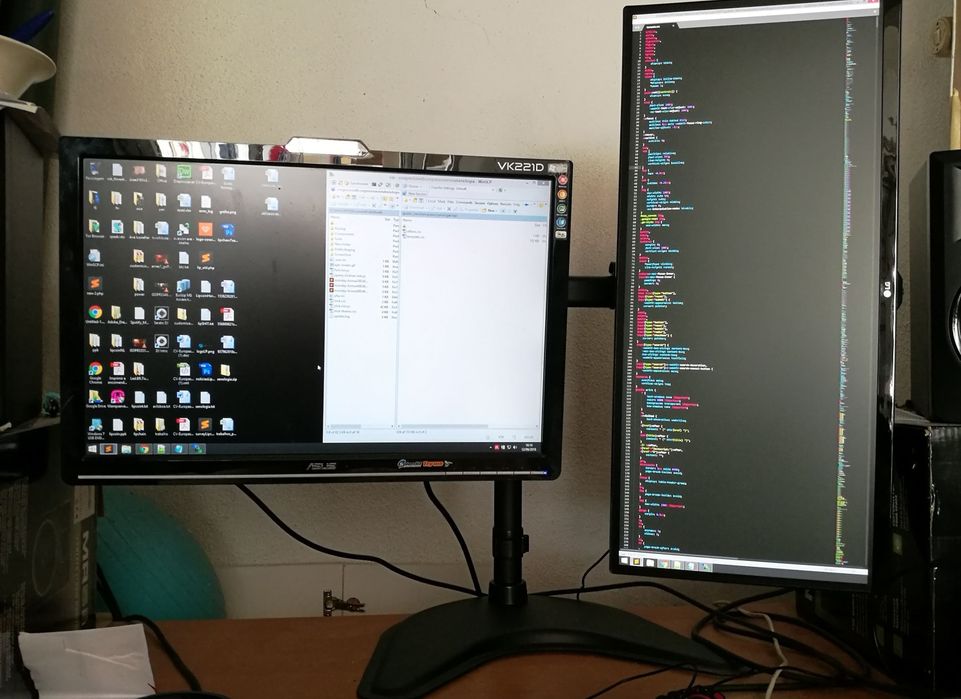 Conjunto Monitores + Suporte Articulado