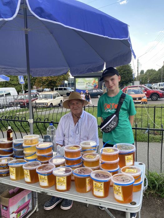 Продукти бджільництва