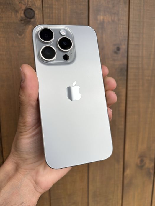 Apple IPhone 15 pro 128Gb