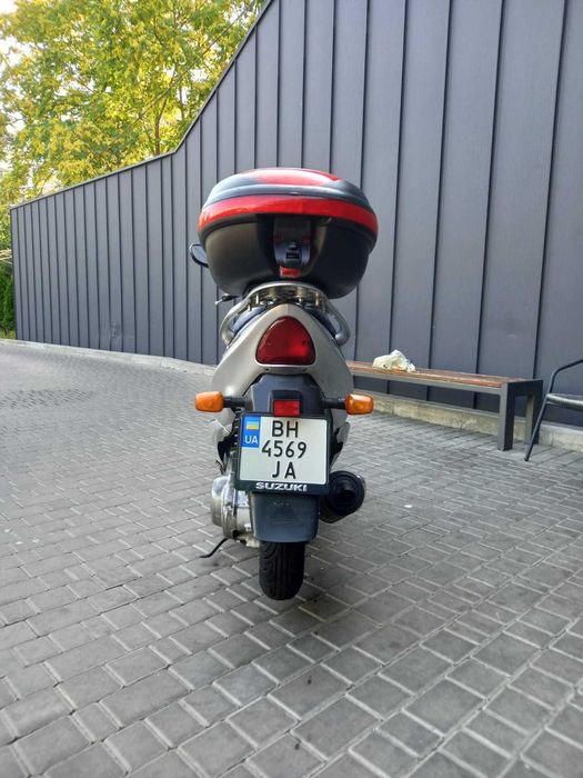 Suzuki Avenis 150 cc