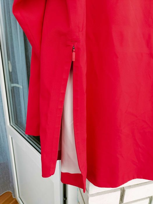 Фірмова куртка вітрівка Max Mara Weekend! Оригінал