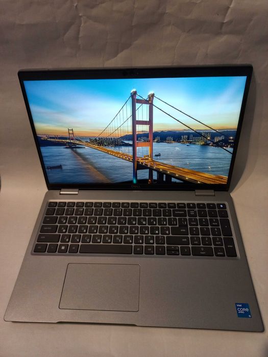 Dell Latitude 5520/i5-1145G7/FHD IPS/8Gb DDR4/256Gb nvme/Iris XE/акб 83%