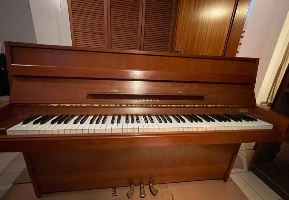 Pianino akordeon strojenie remonty transport wnoszenie