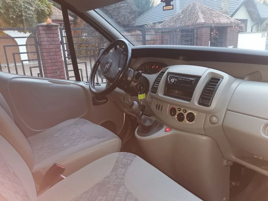 Opel Vivaro  Supr Stan techniczny 1,9 Diesel 3osobowy Klima