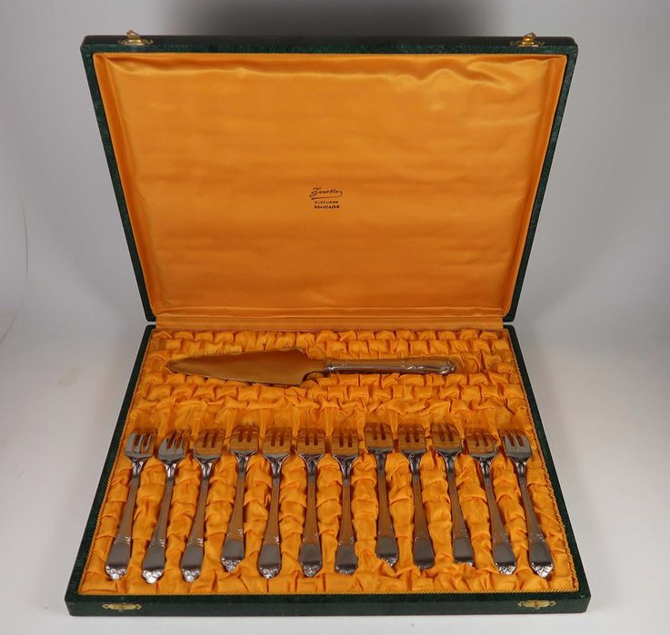 Conjunto de bolo - talheres antigo Franceses
