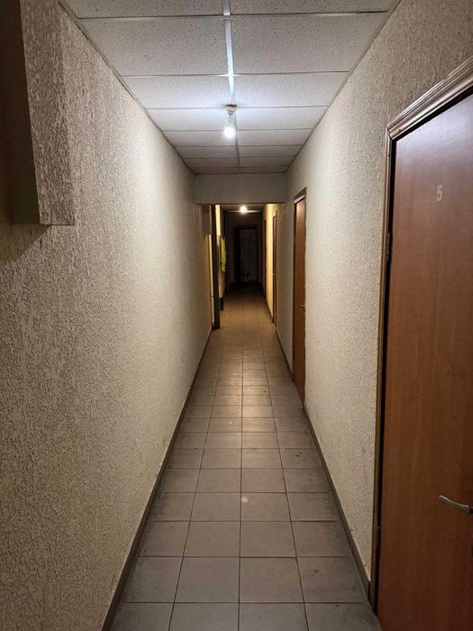Нежитлова будівля 1100м2 метро хостел офіс магазин склад бомбосховище