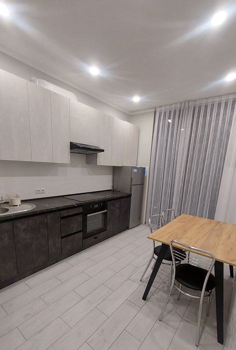 Оренда Власник 1кім  квартира в жк Park Land новий район
Парк Ленднови