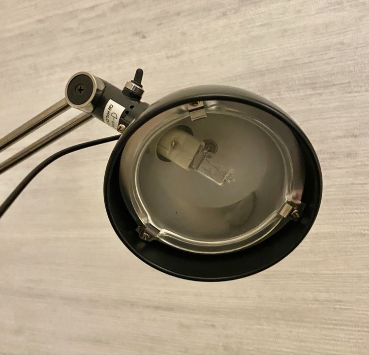 Candeeiro de secretária