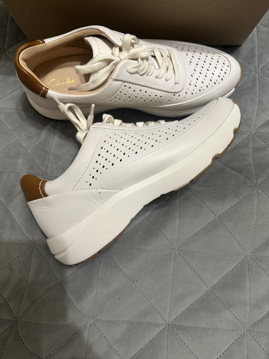 Buty damskie ze skóry  Clarks