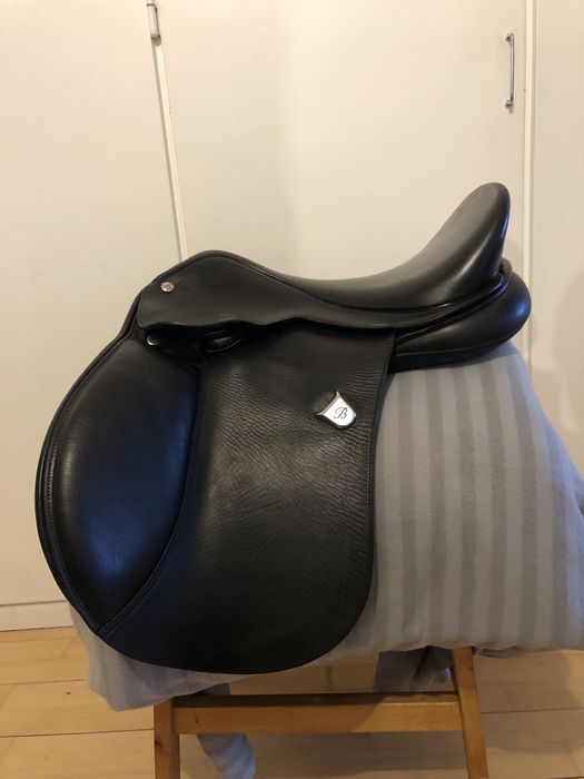 Siodło Bates wszechstronne 16 cali