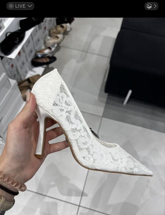 Koronkowe szpilki Nine West