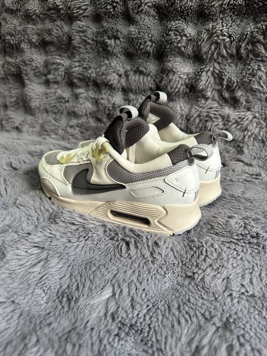 Кросівки Nike Air Max 90 2 Futura - Стан як Нові!