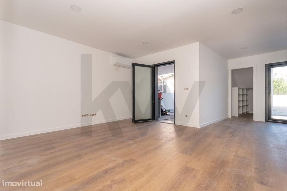 Apartamento T2 Novo no Tovim-Empreendimento Relvas — Santo António dos Olivais, Coimbra