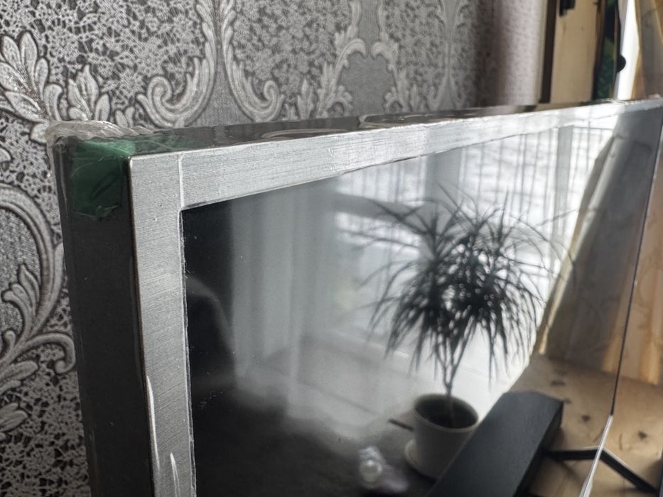 Телевізор Samsung QE49Q67