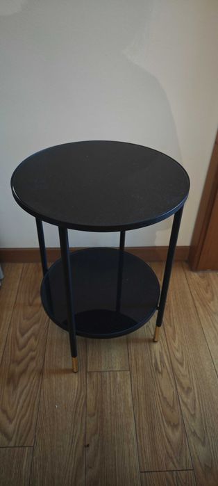 Mesa de centro + mesas de cabeceira ikea
