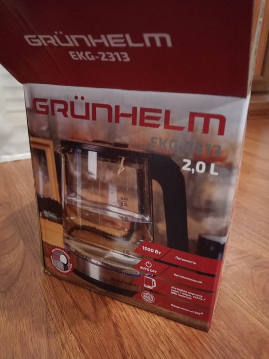 Электрочайник GRUNHELM EKG2313  на 2 л.