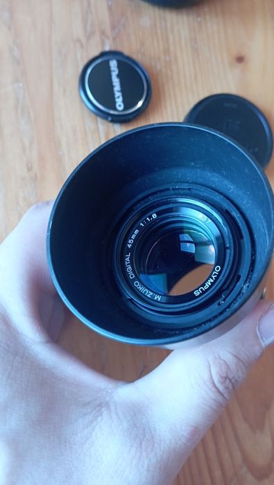 Olympus 45 1.8 mft m43