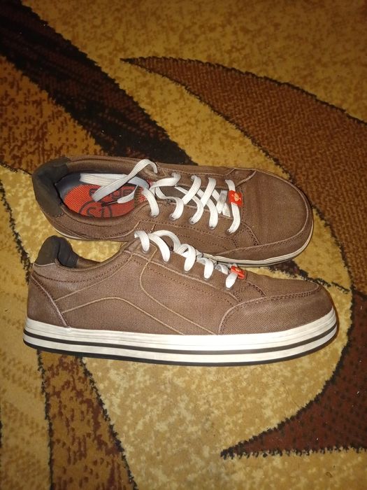 Кросівки ENGELBERT STRAUSS захисті 40 розмір б/у