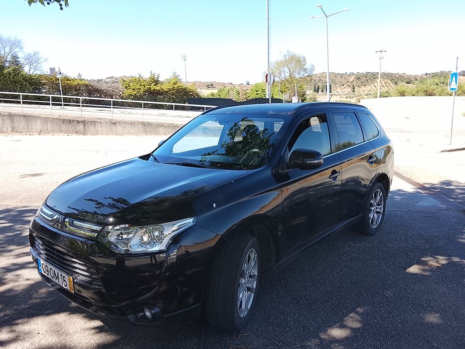 Mitsubishi Outlander Diesel 7 lugares