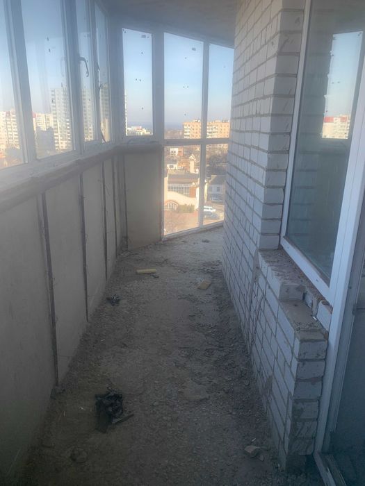 Продаж 2к квартири 108,3 кв. м Черкаси, вул. М.Грушевського 73