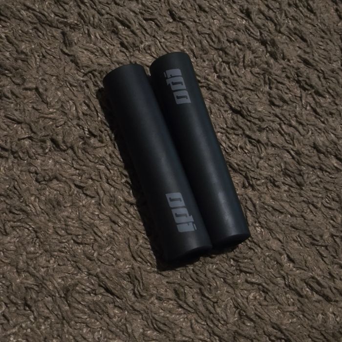 Грипсы Odi 132мм