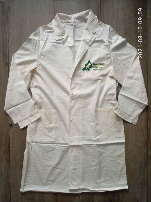 Халат медицинский  белый M и L  100 % cotton