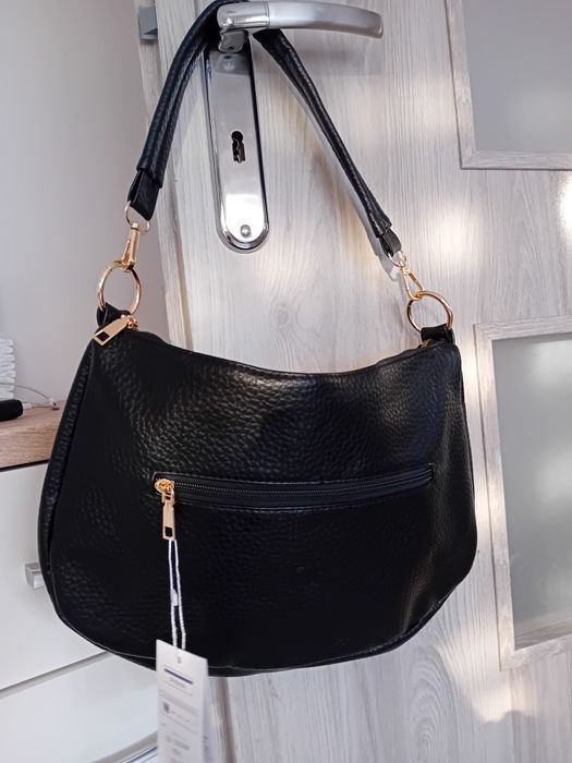 Nowa torebka typu rogal.