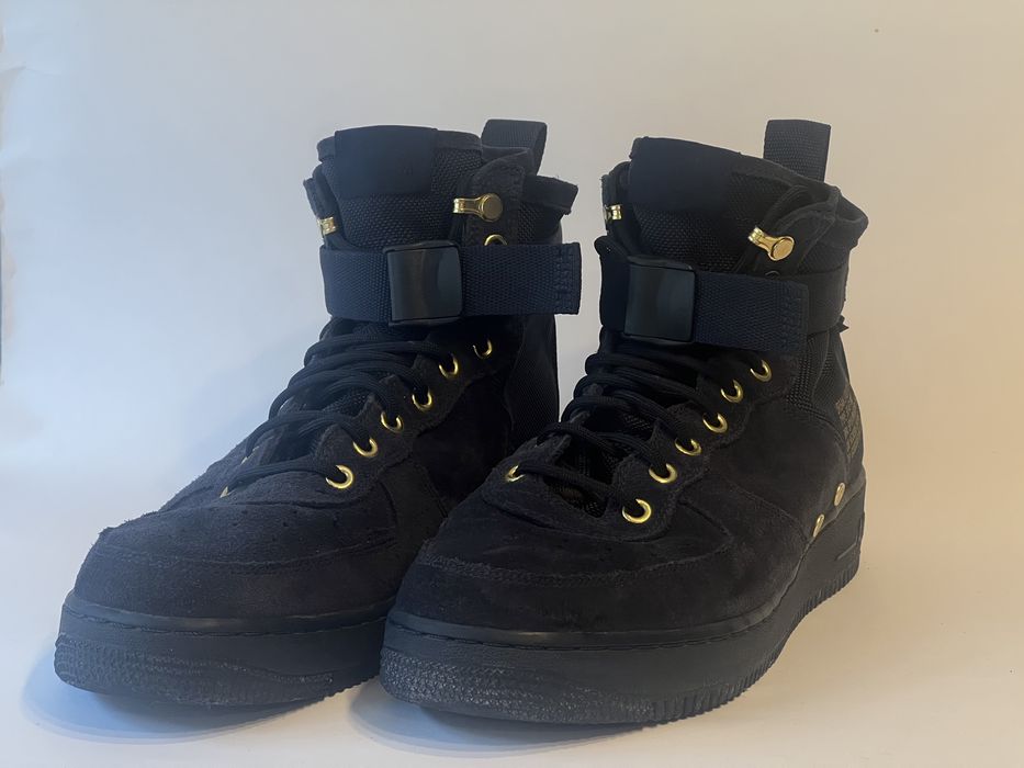 Nike SF Air Force 1 mid
