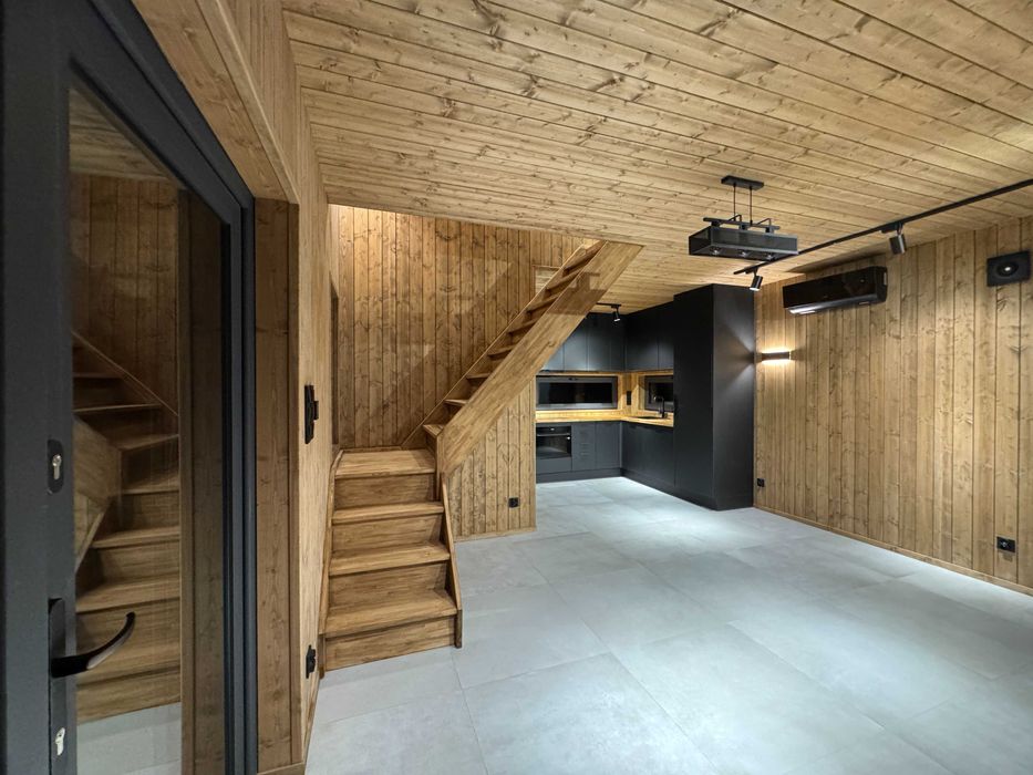 Domek drewniany na zgłoszenie/pozwolenie.