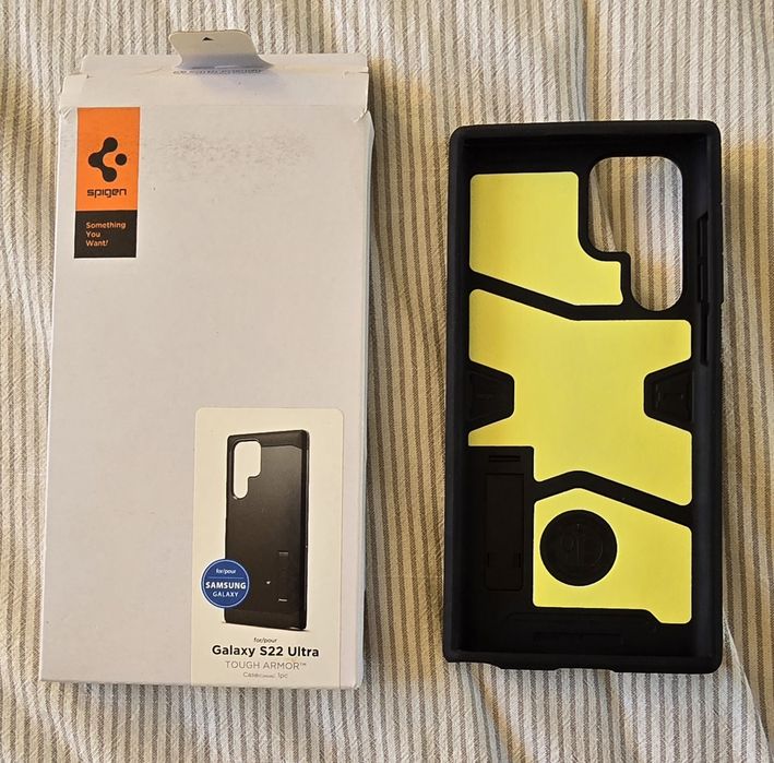 Capa para S22 Ultra Spigen - Nova e embalada
