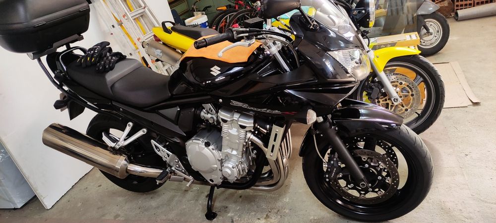 Suzuki Bandit 650 s