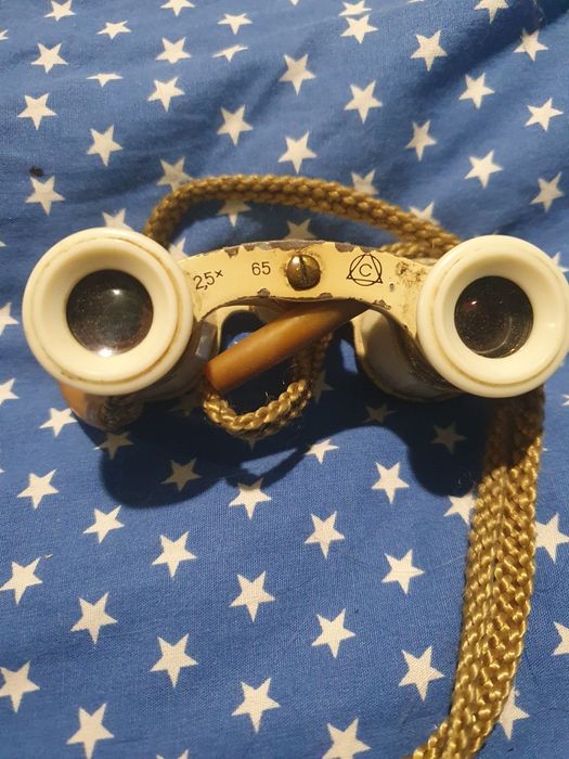 Бинокль для туризма, театров , спорта