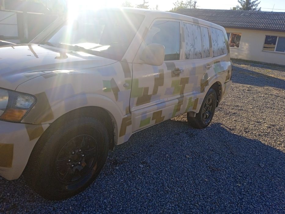 Продам Mitsubishi Pajero 3.2d