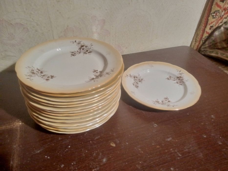 Посуда фарфоровая