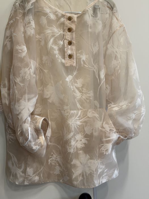 Лук the Coat новий