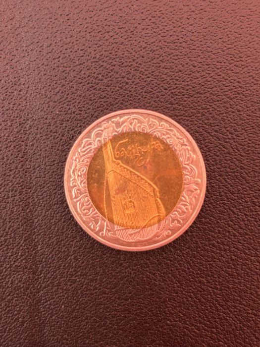 Монети     України