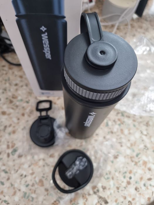 Kubek termiczny 3 końcówki 0.7 l nierdzewny