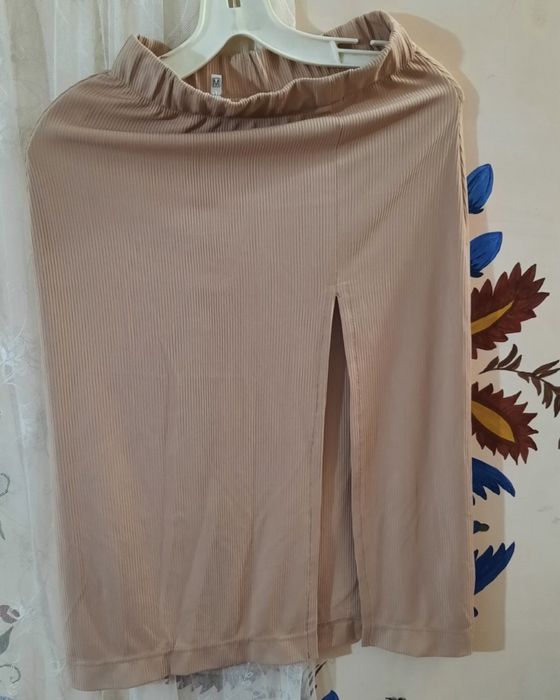 Речі розміру 42-44 нові