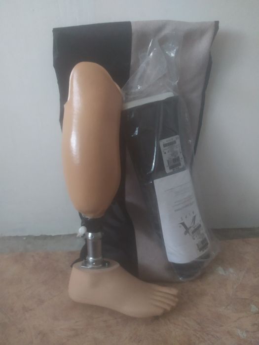 Протез для купания только наличным платежом