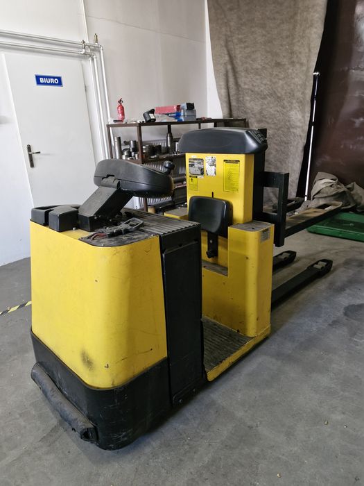 Wózek widłowy elektryczny Caterpillar NO 20 S z baterią i ładowarką