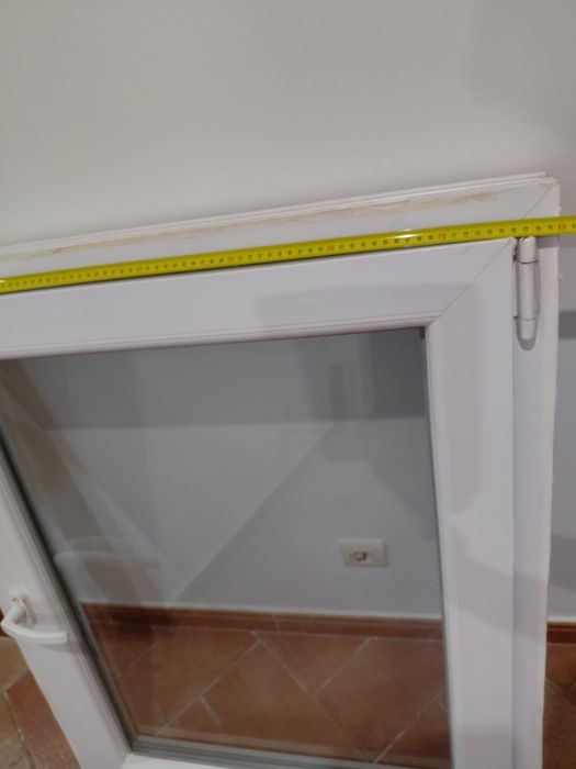 Janela em pvc branco como nova