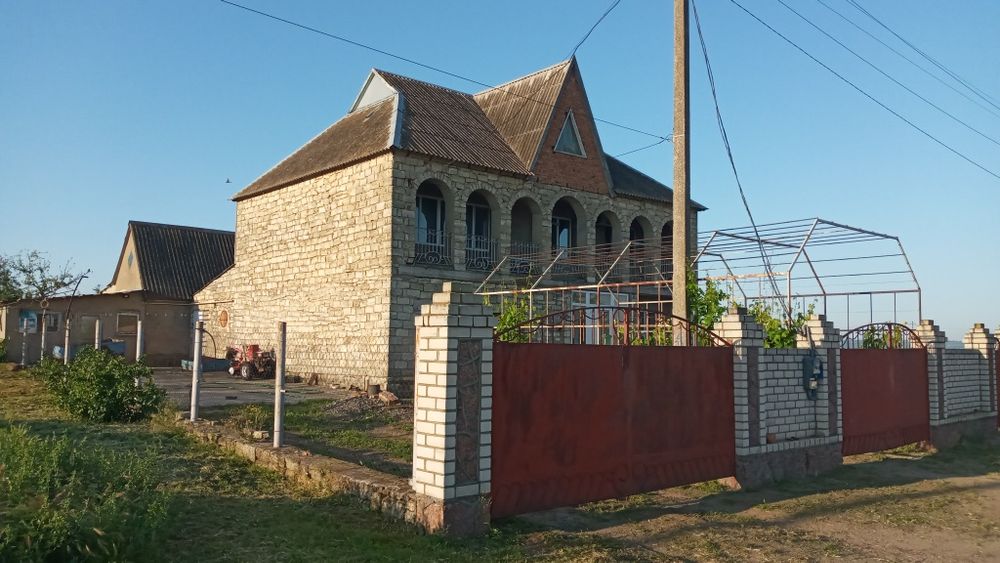 Продам будинок в м. Нова Одеса