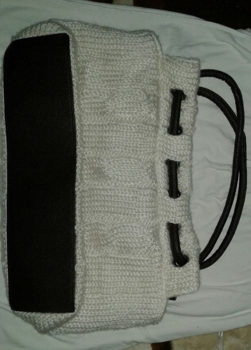 Сумка жіноча. В'язана.