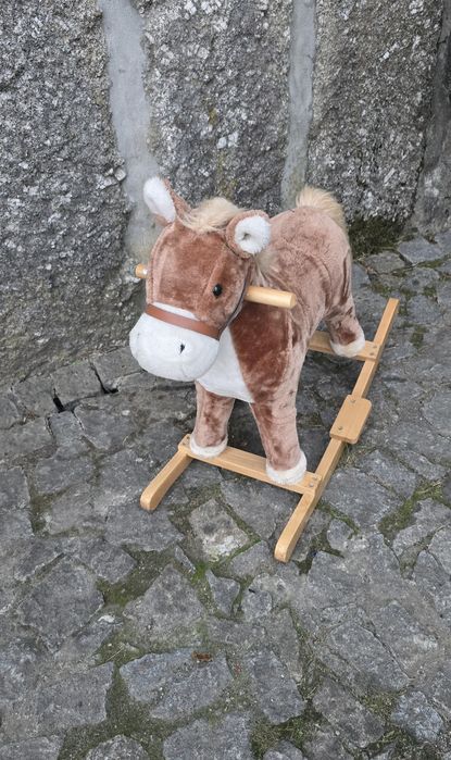 Cavalinho de baloiço