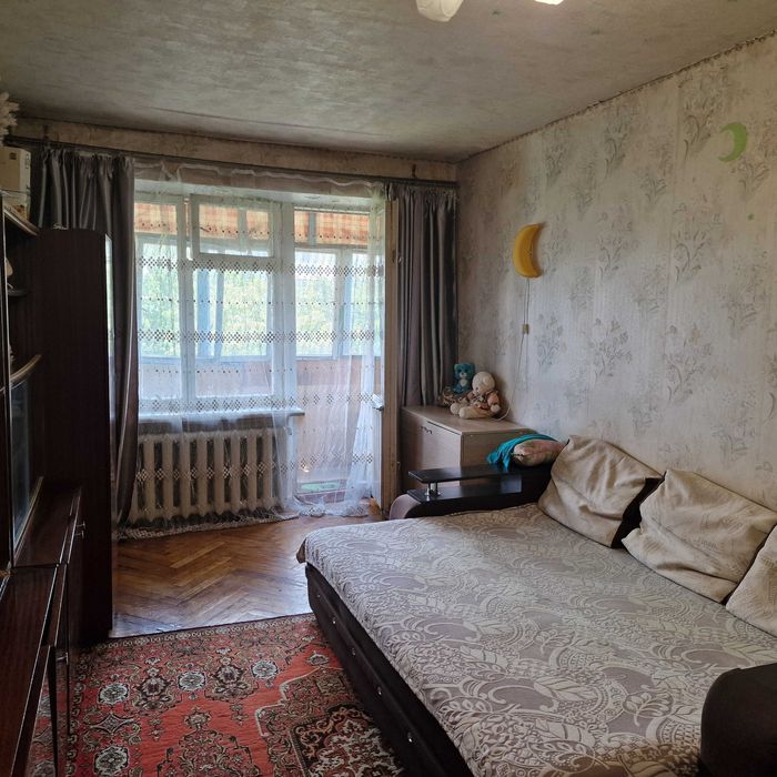Продам 2к квартиру. Ж/М Тополь 1.
