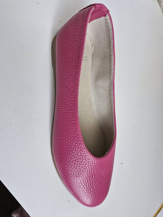 Балетки жіночі.         .