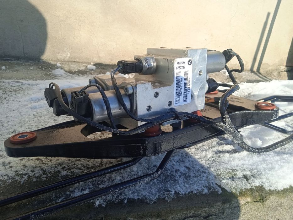 Клапанный блок 6782737 BMW X5 X6 E70 E71 17-07-6064H