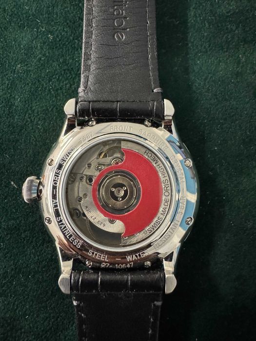 Новые  часы  Oris  623.7582.4054