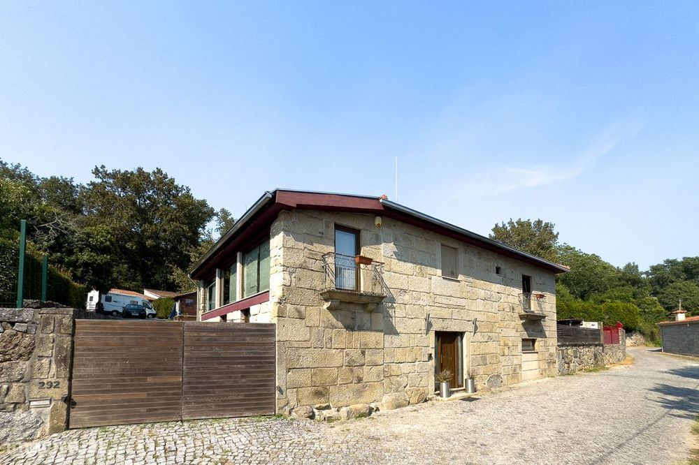 Moradia Independente T3  para Venda ou Permuta, em Prozelo, Amares