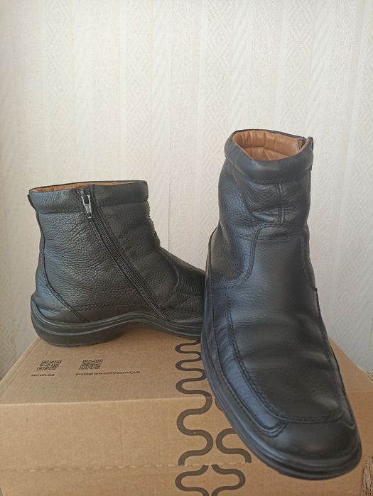 НЕДОРОГО  Ботинки чоловічі натуральна шкіра